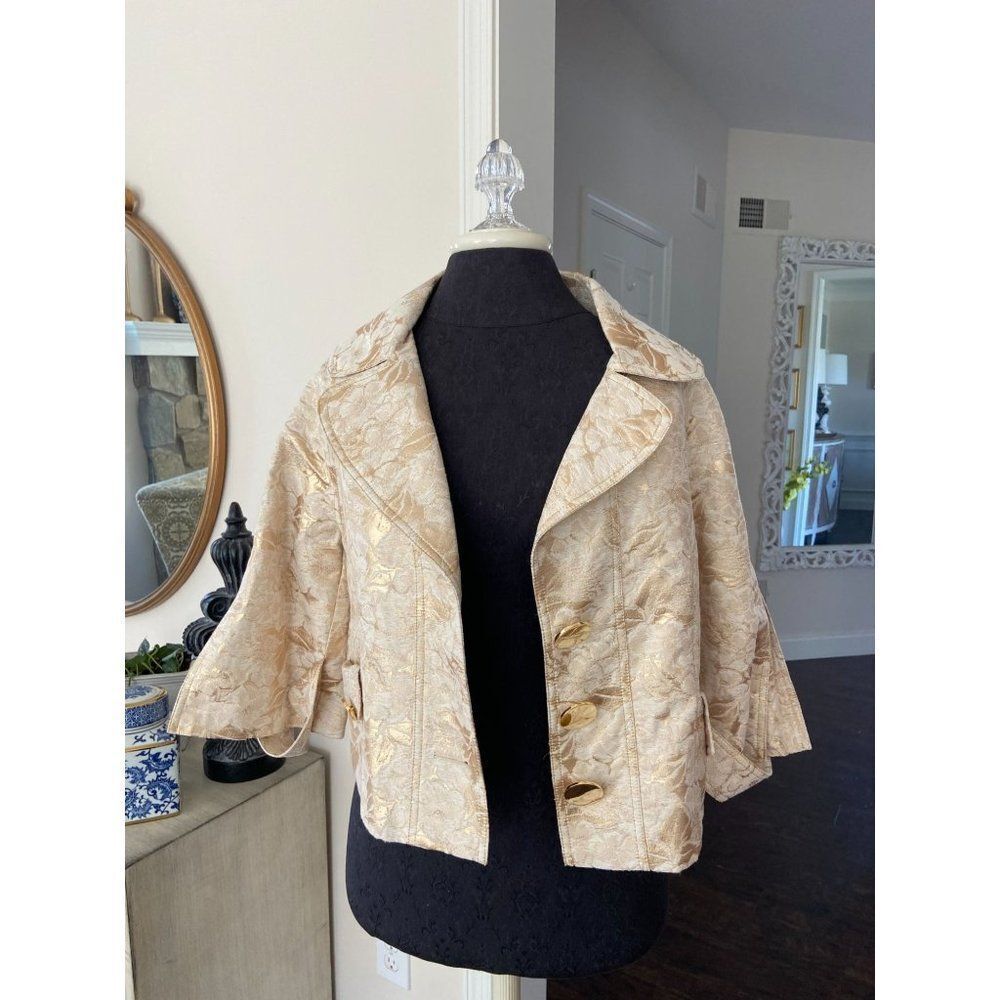 Gold/Cream Cache jacket (small)